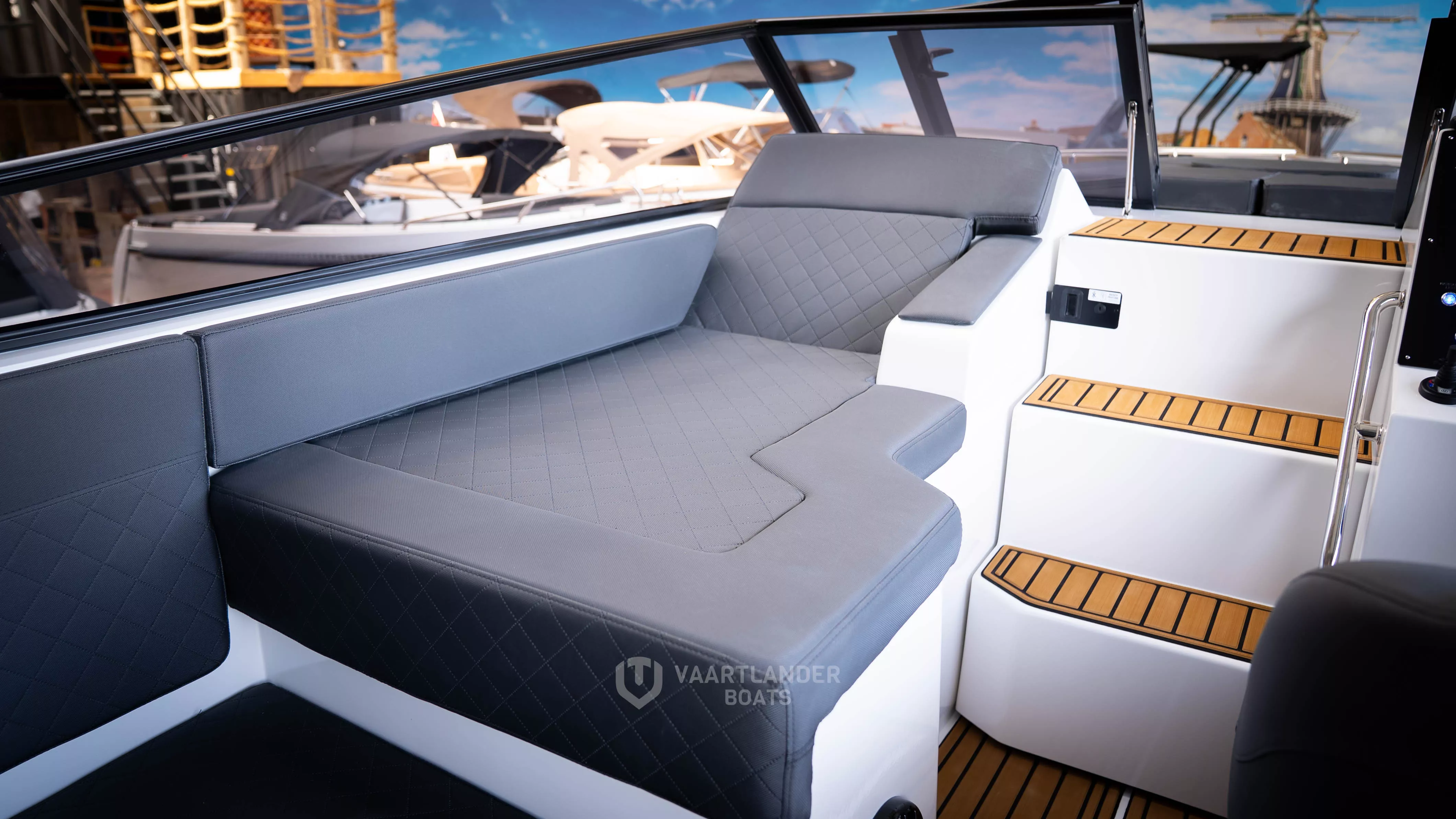 Vaartlander Boats - Vaartlander Maxima800Cabin 24