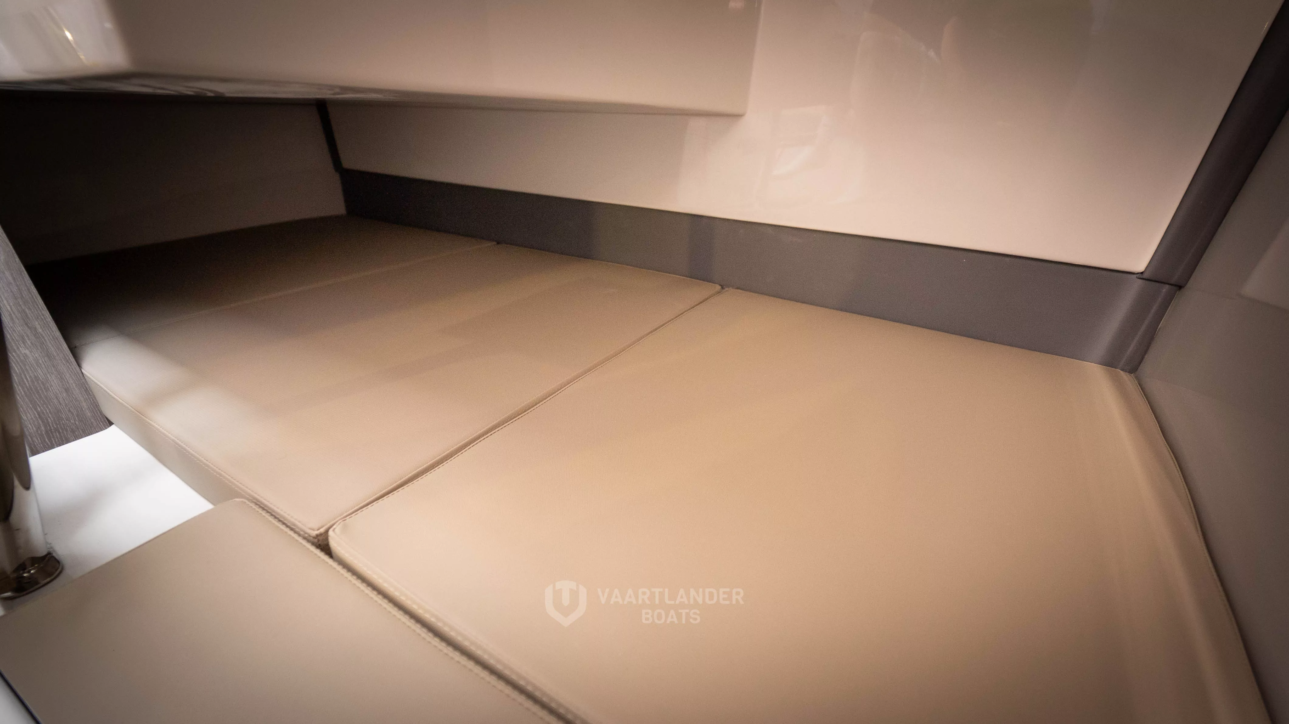 Vaartlander Boats - Vaartlander Maxima800Cabin 40