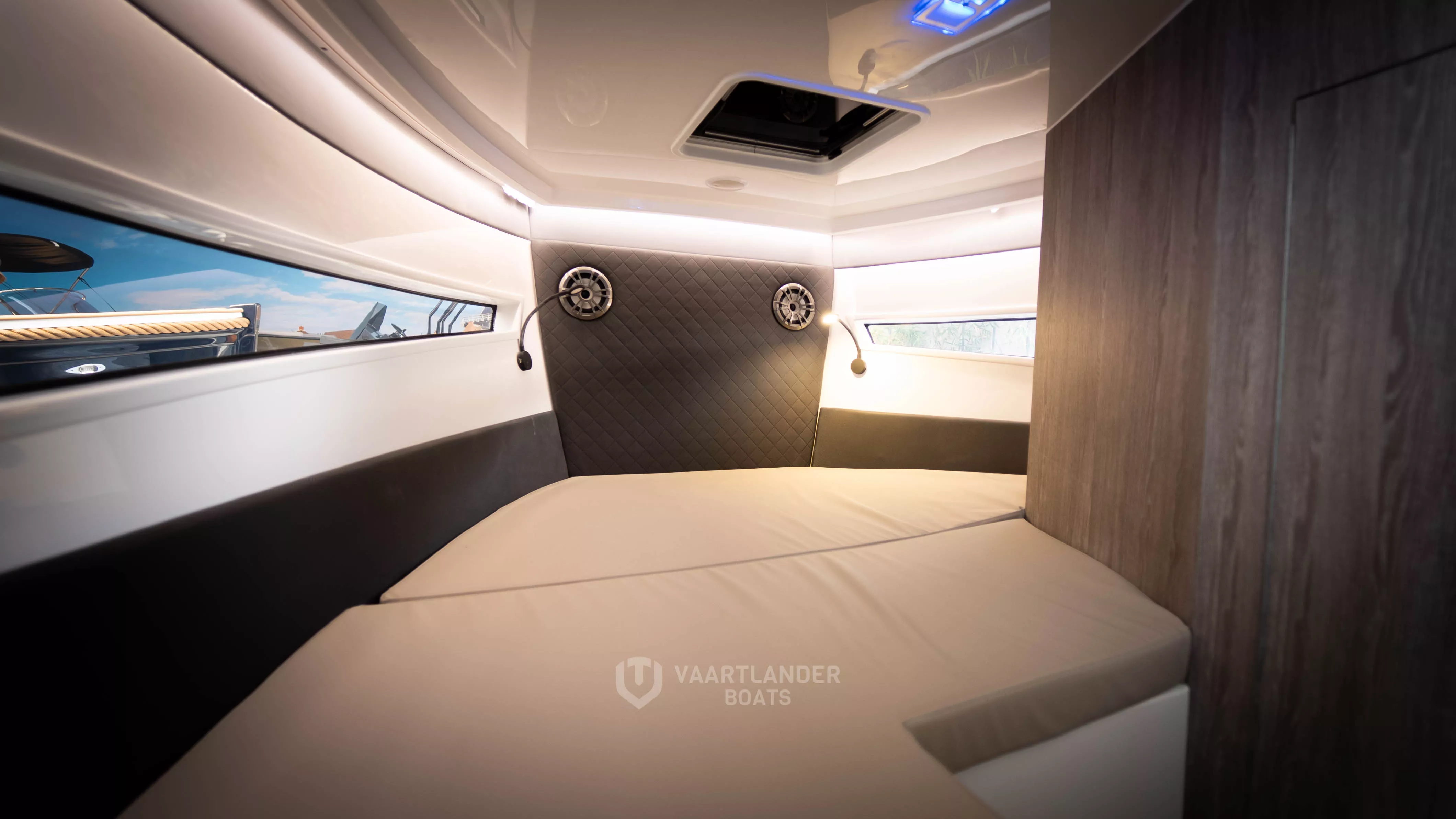 Vaartlander Boats - Vaartlander Maxima800Cabin 41