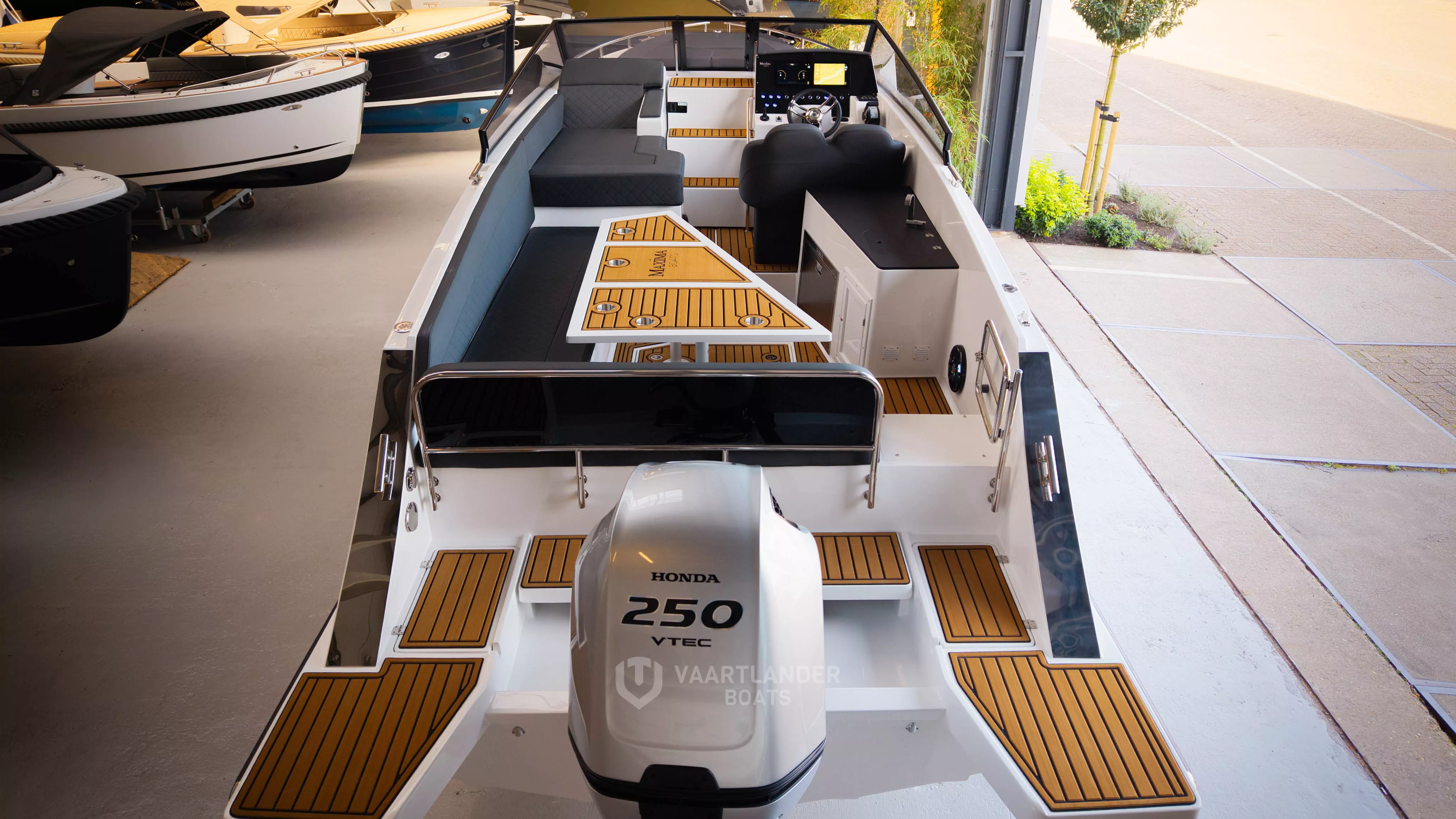 Vaartlander Boats - Vaartlander Maxima800Cabin 47