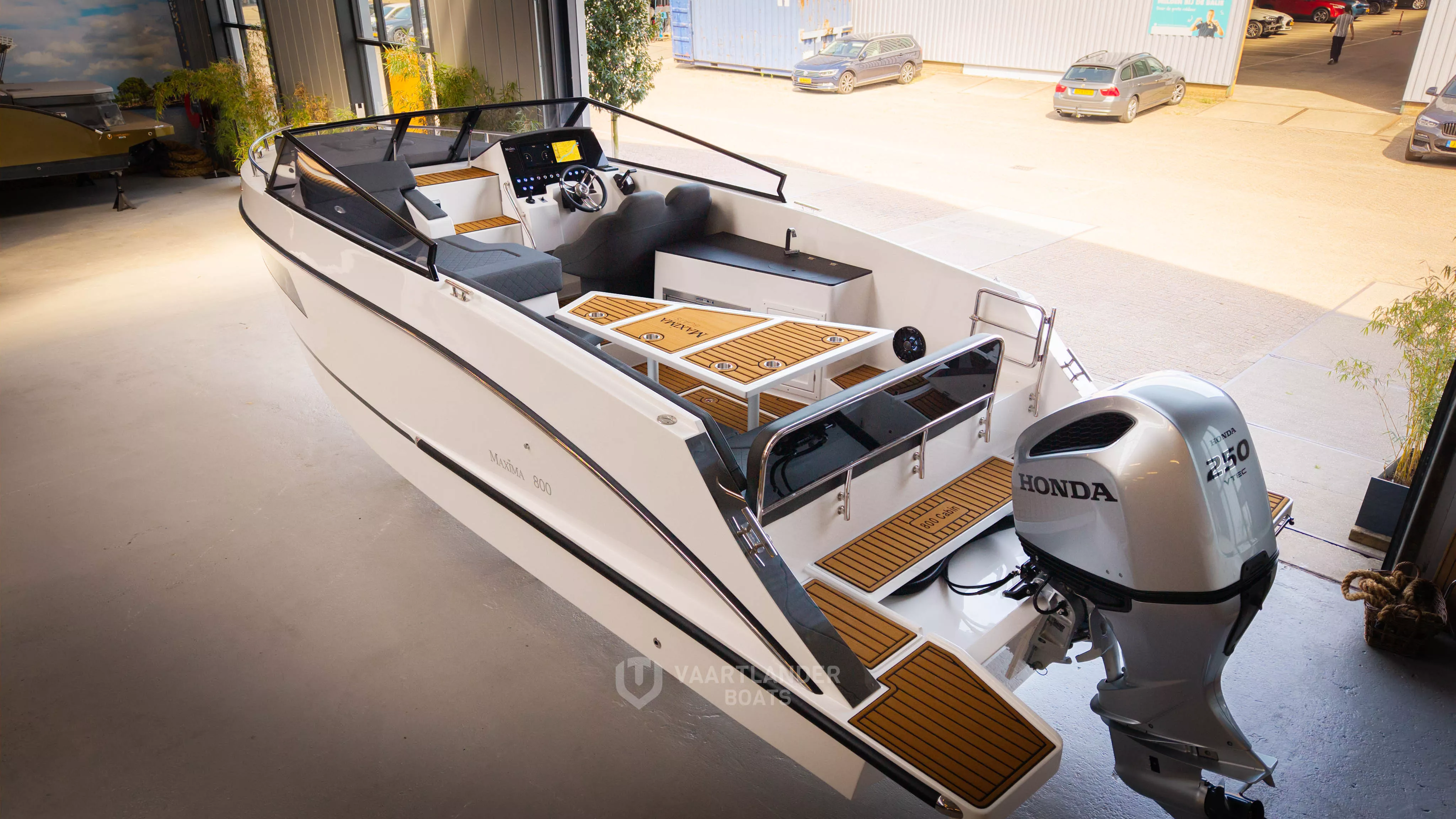 Vaartlander Boats - Vaartlander Maxima800Cabin 48