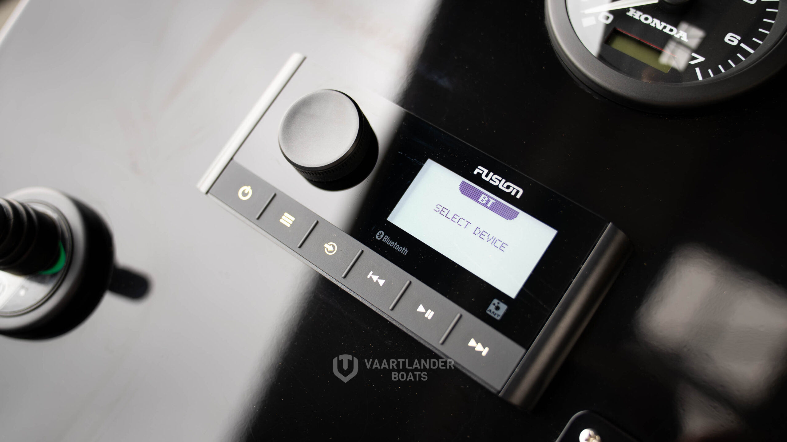 Vaartlander Boats - Vaartlander Maxima620RetroMC Wit 12 scaled