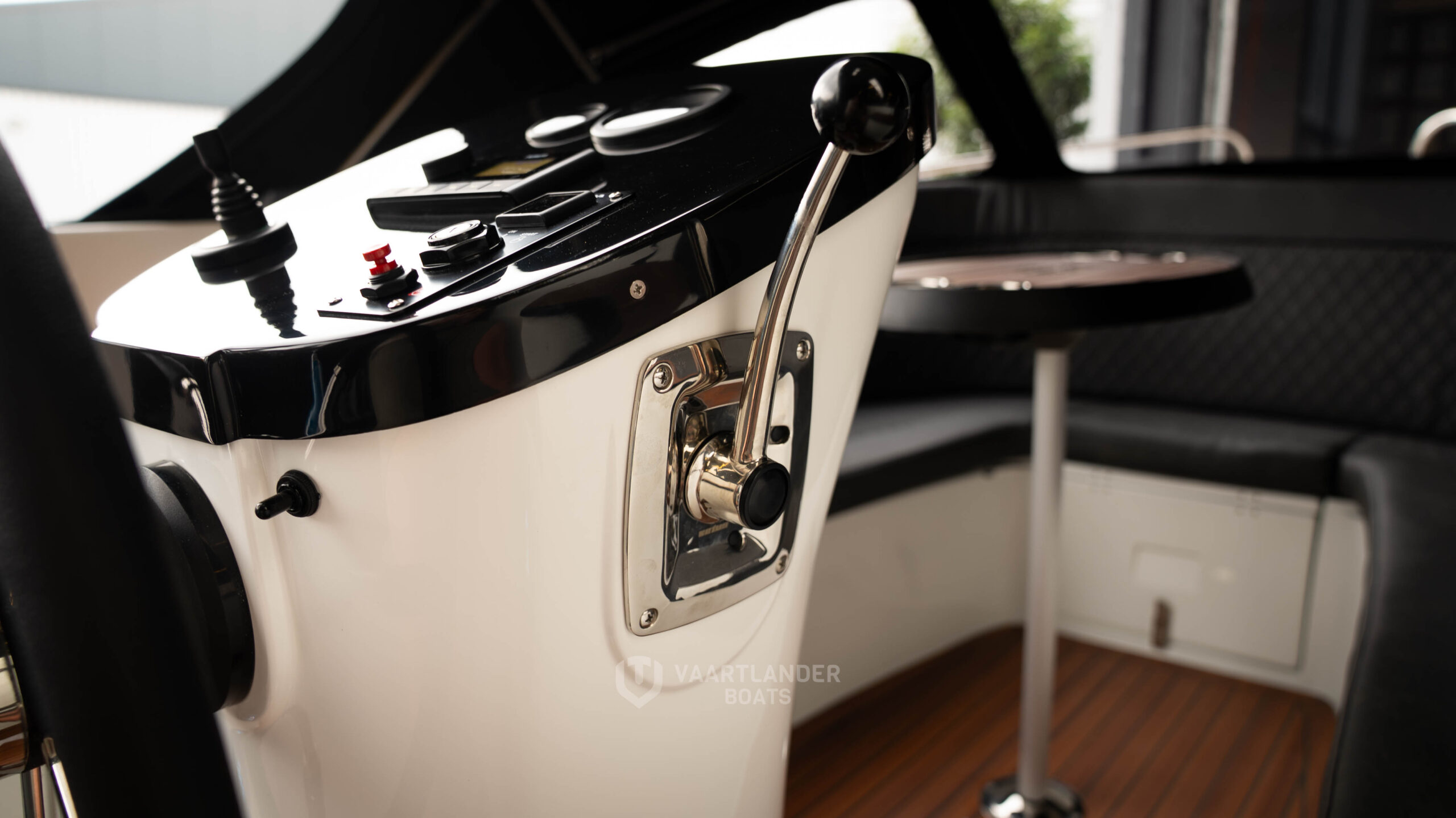 Vaartlander Boats - Vaartlander Maxima620RetroMC Wit 15 scaled