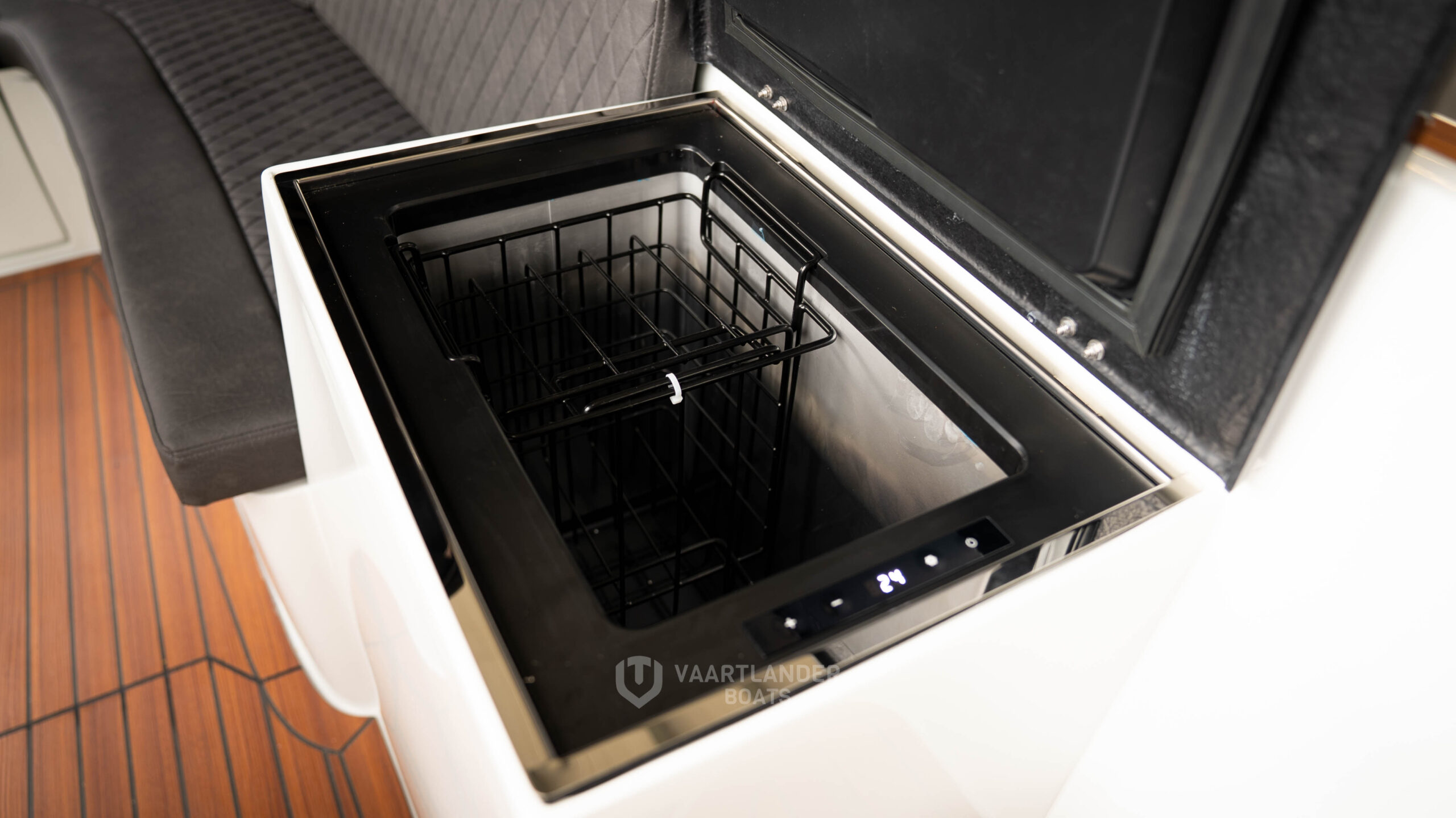 Vaartlander Boats - Vaartlander Maxima620RetroMC Wit 16 scaled