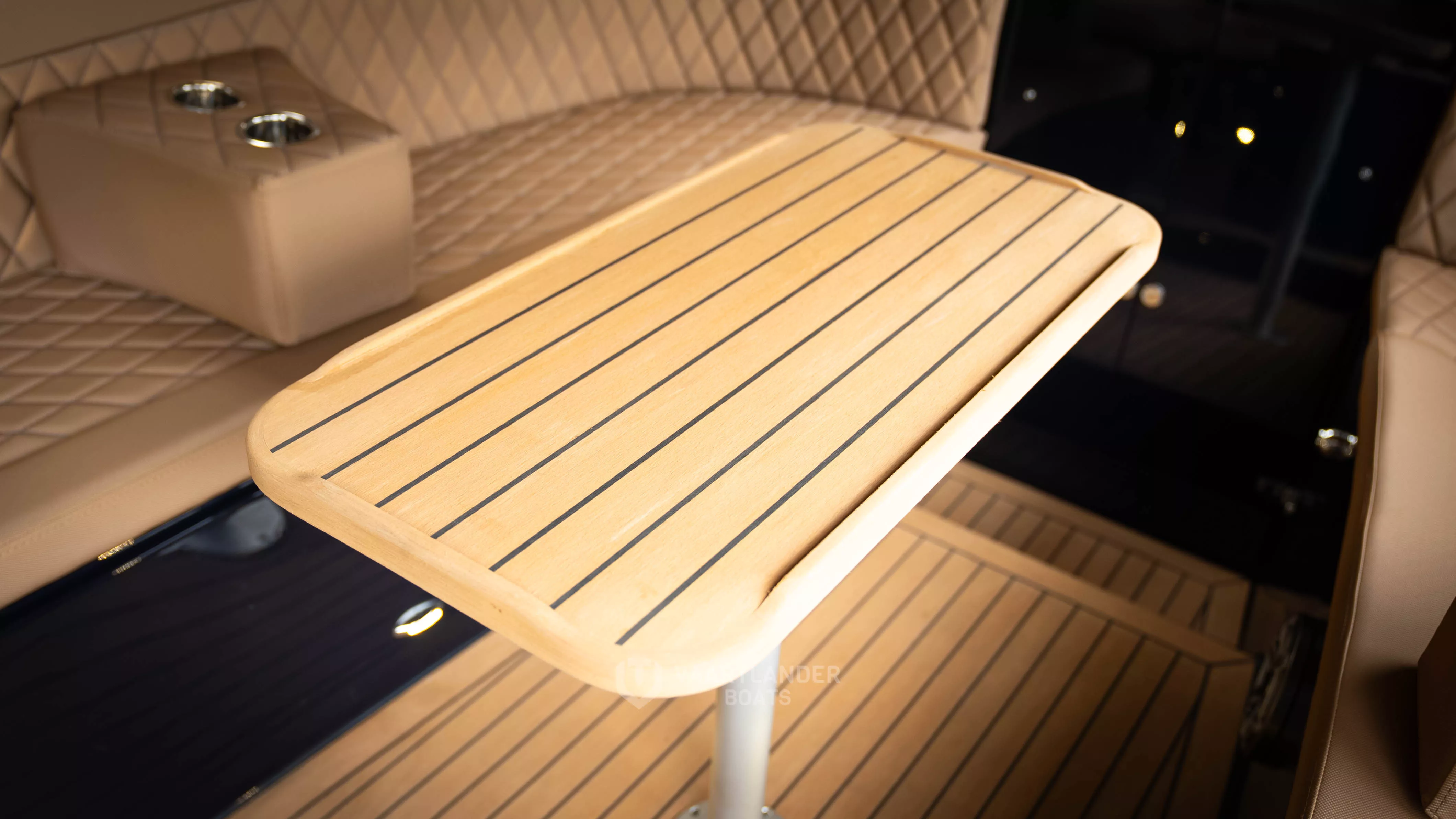 Vaartlander Boats - Vaartlander Waterspoor717Aviator Details 15