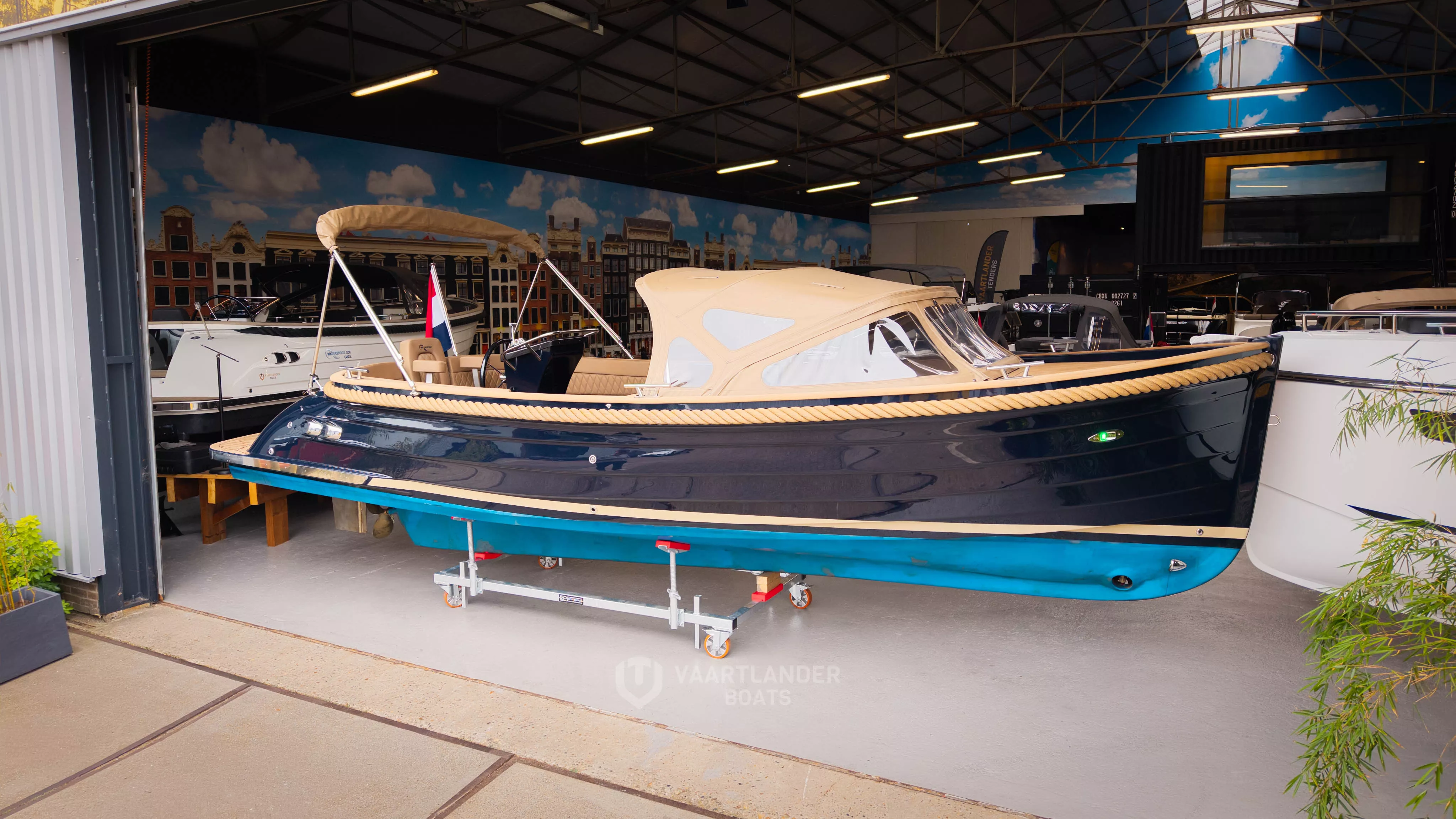 Vaartlander Boats - Vaartlander Waterspoor717Aviator Details 26