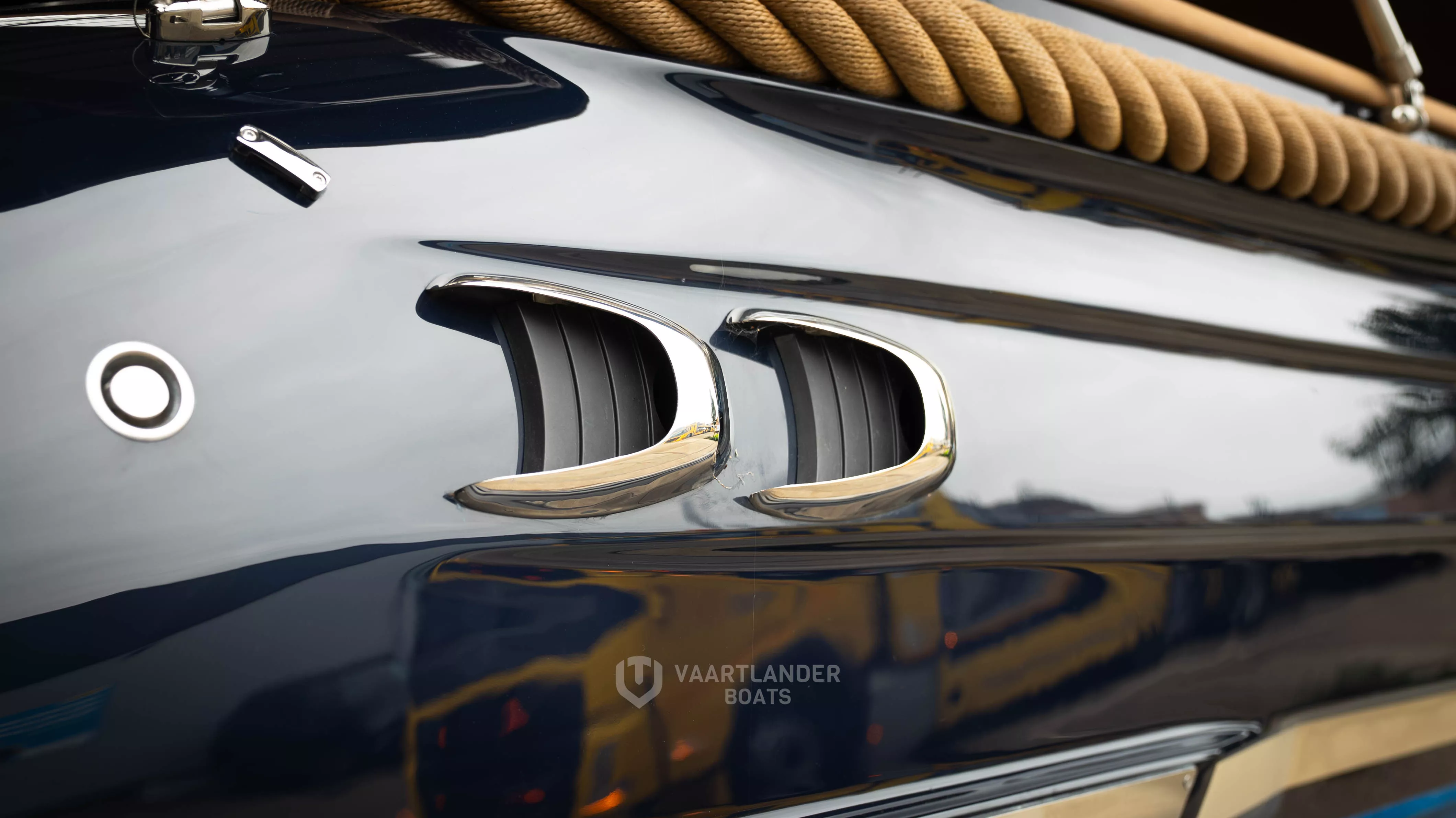 Vaartlander Boats - Vaartlander Waterspoor717Aviator Details 5