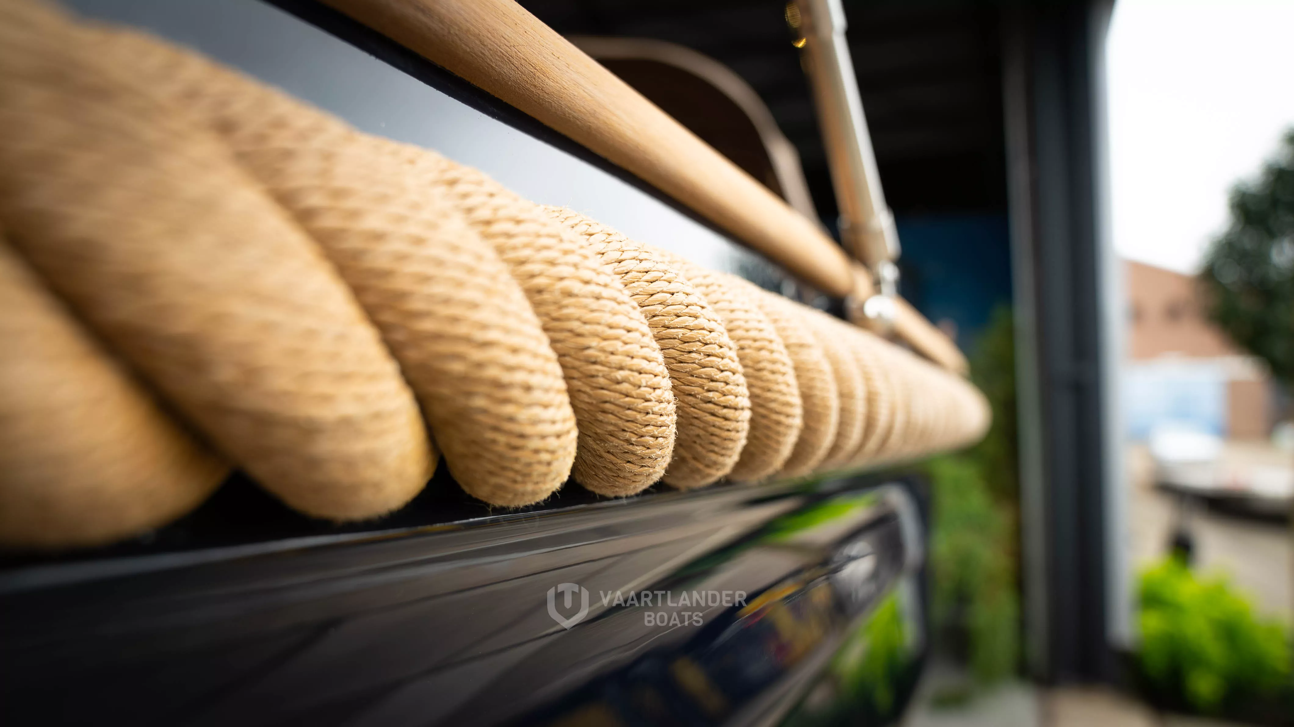 Vaartlander Boats - Vaartlander Waterspoor717Aviator Details 6