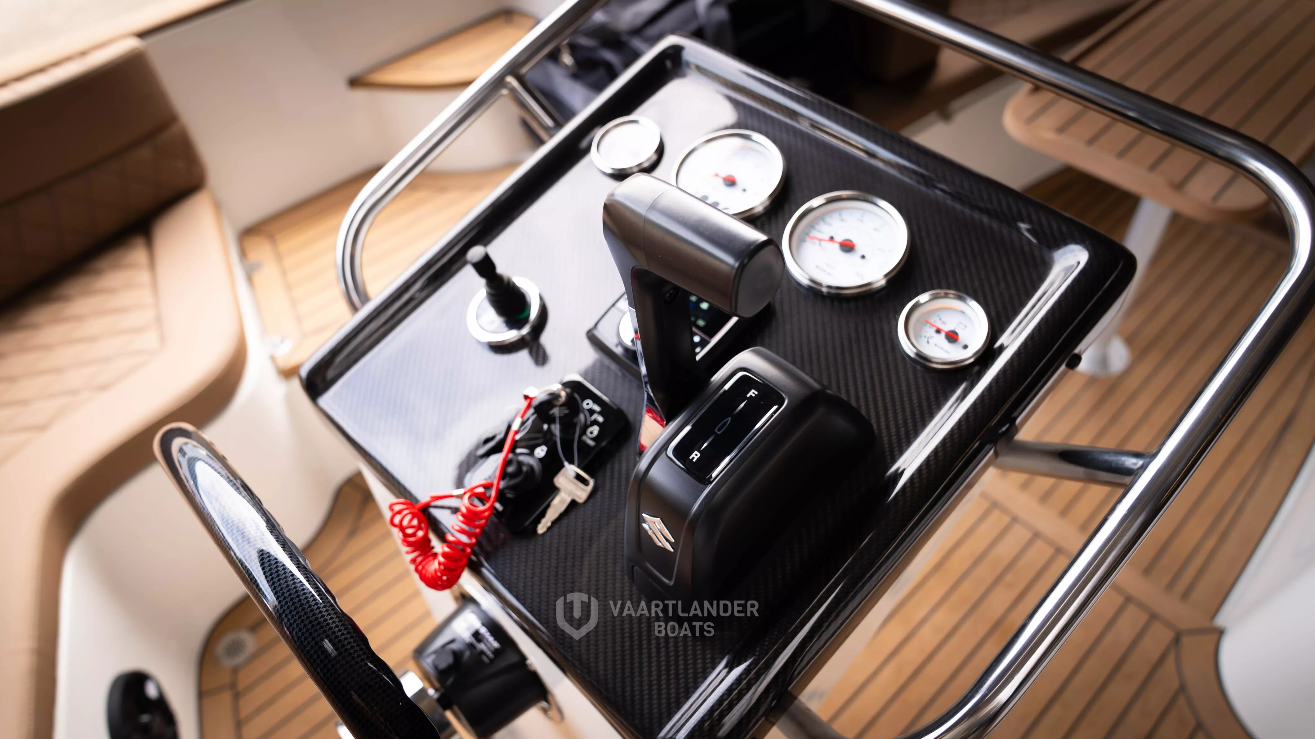 Vaartlander Boats - Vaartlander Waterspoor717Outboard 14