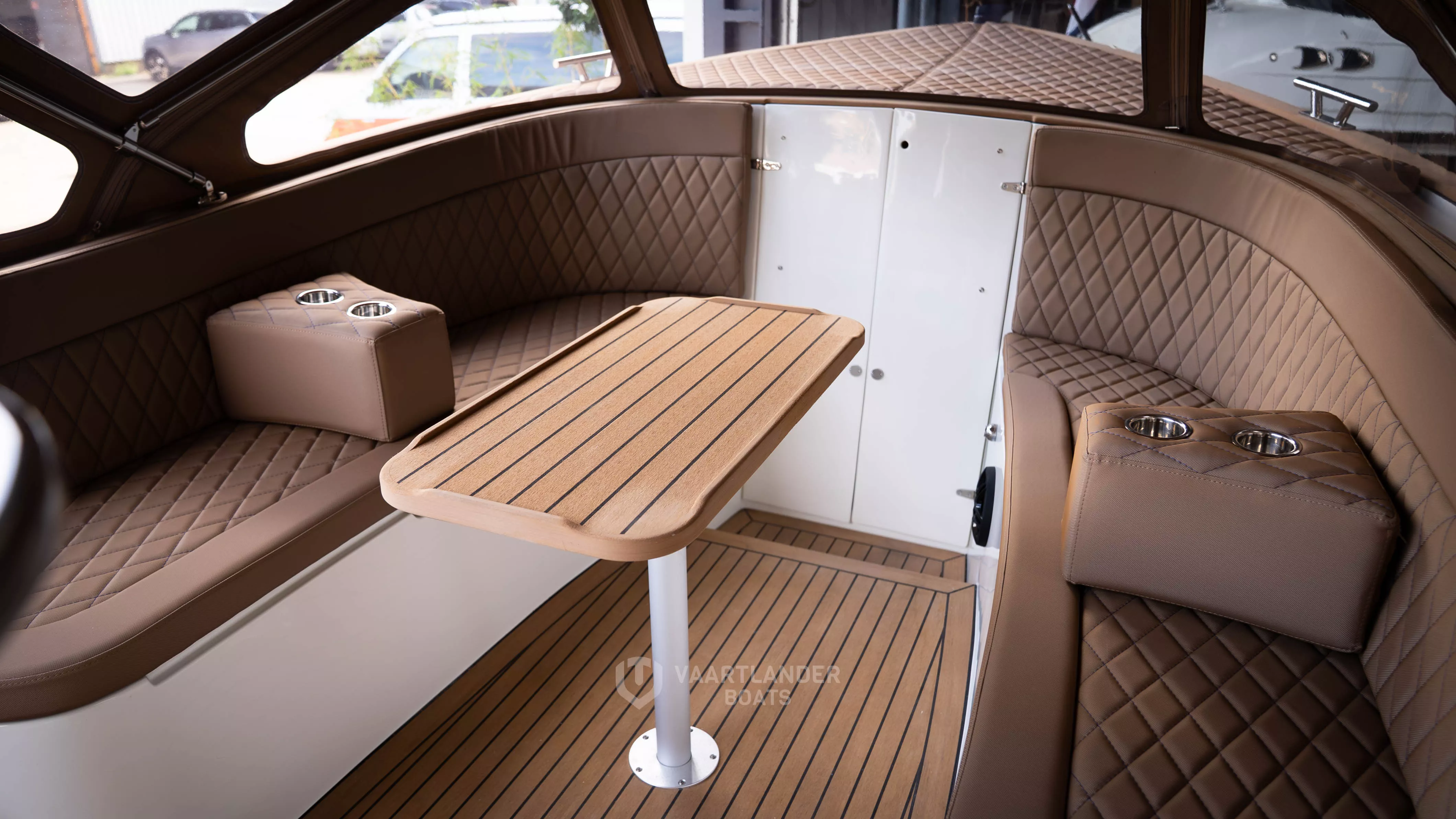 Vaartlander Boats - Vaartlander Waterspoor717Outboard 23