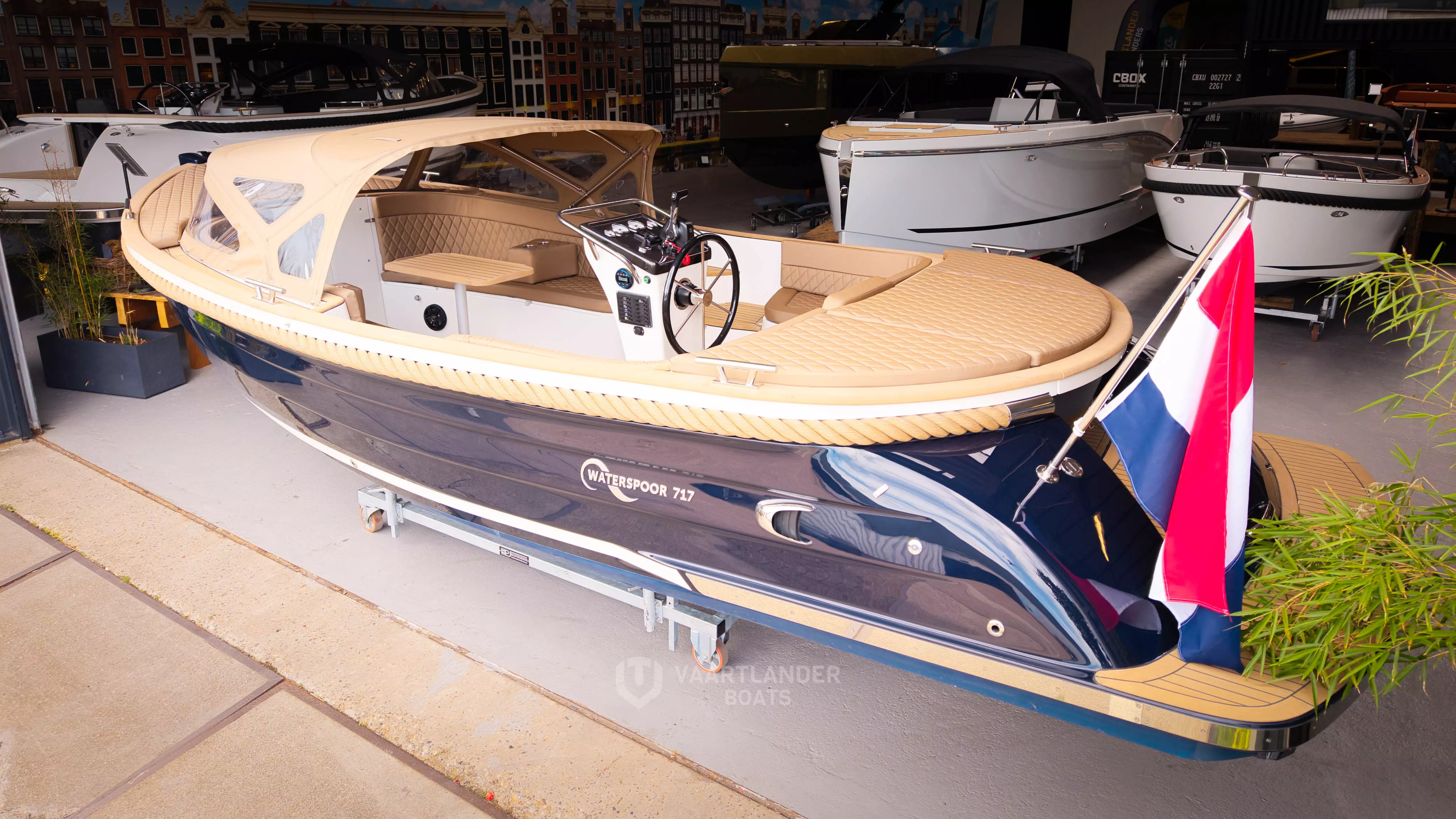 Vaartlander Boats - Vaartlander Waterspoor717Outboard 31