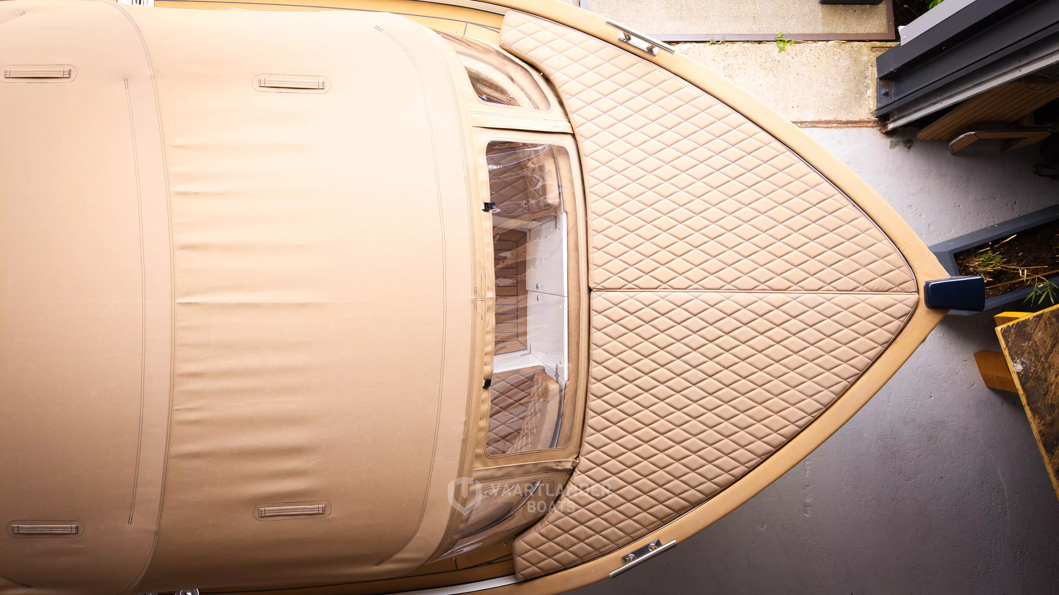 Vaartlander Boats - Vaartlander Waterspoor717Outboard 36