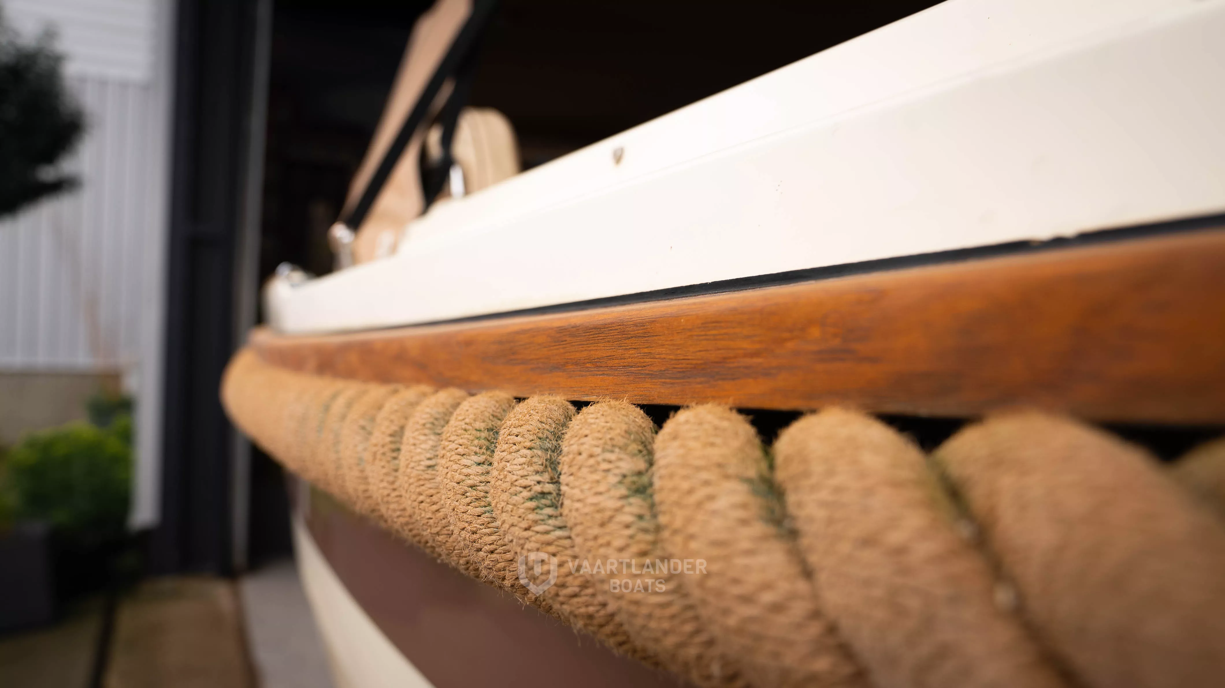 Vaartlander Boats - Vaartlander Interboat22Xplorer 37