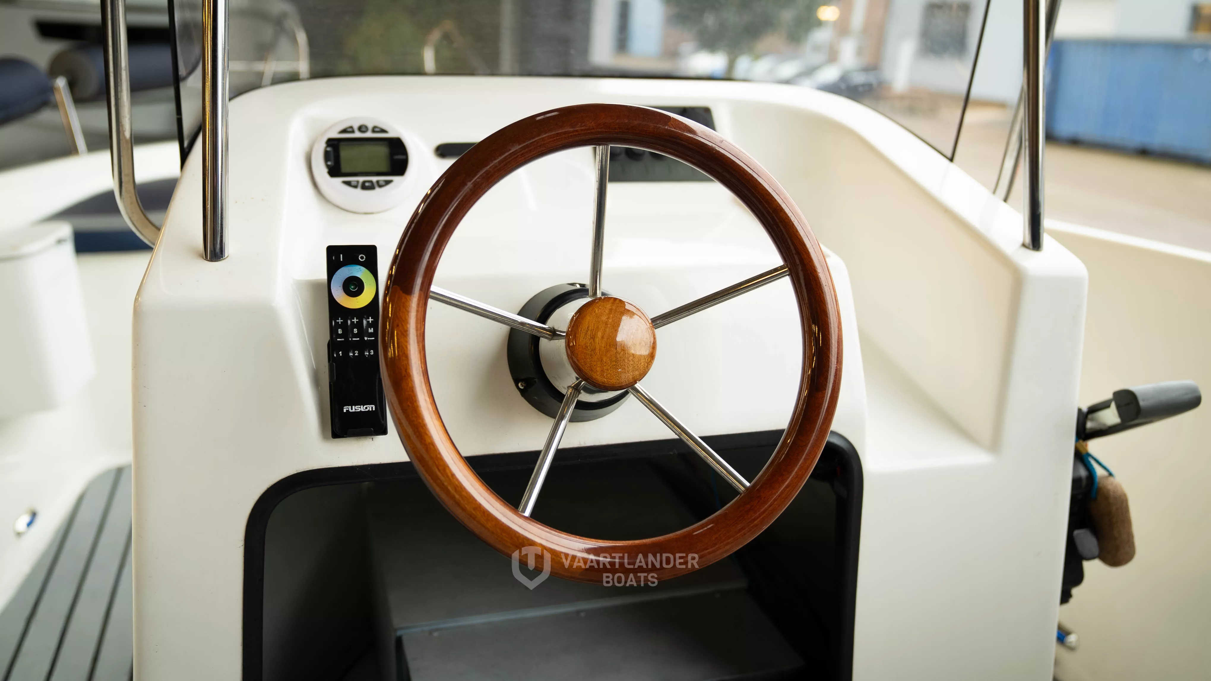 Vaartlander Boats - Vaartlander RaJoMM540Open 4