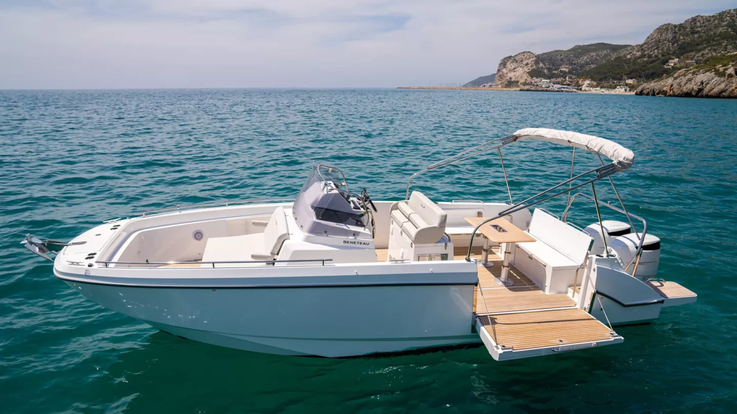 Vaartlander_BeneteauFlyer9SPACEdeck-4 Open dek en zitplaatsen van Beneteau Flyer 9 SPACEdeck
