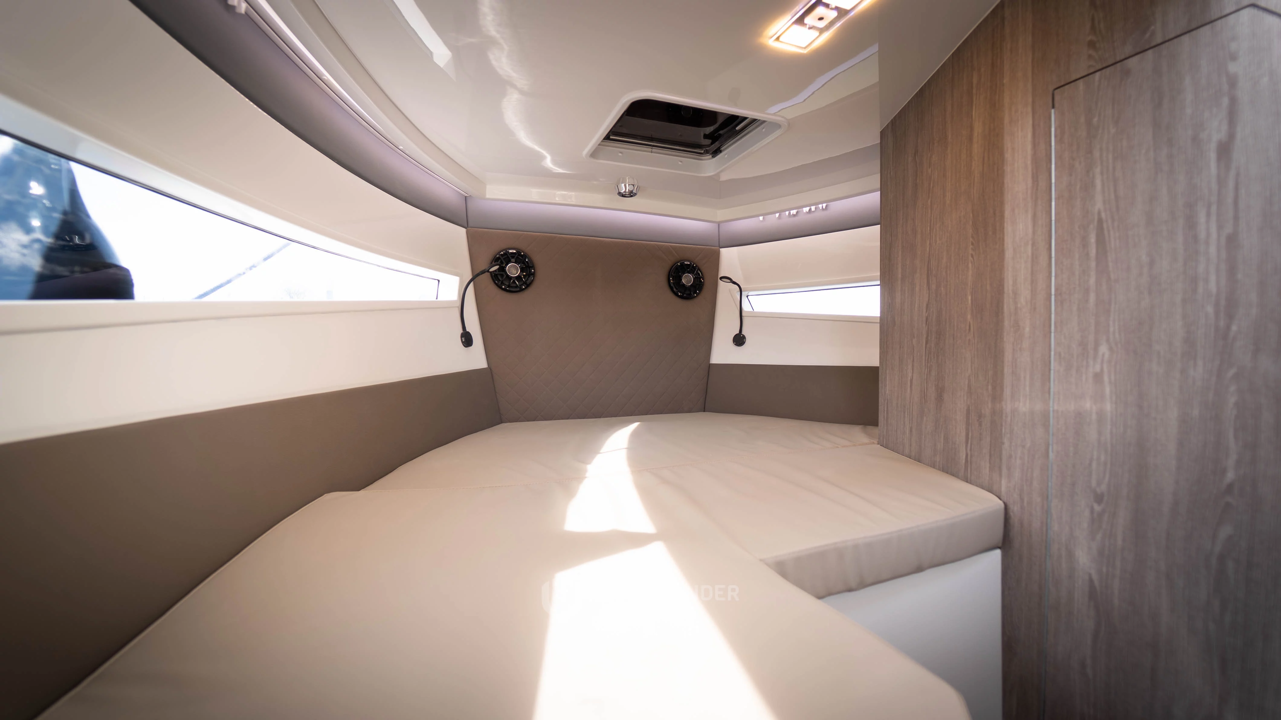 Vaartlander Boats - Vaartlander Maxima800Cabin mrt2026 38