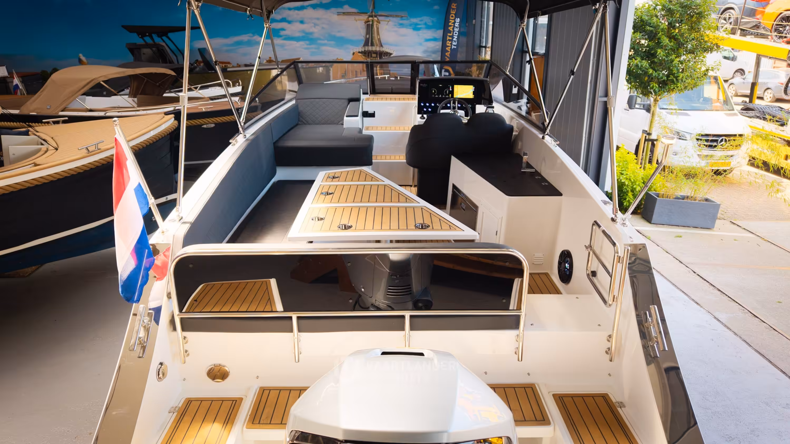 Vaartlander Boats - Vaartlander Maxima800Cabin juni26 49 scaled