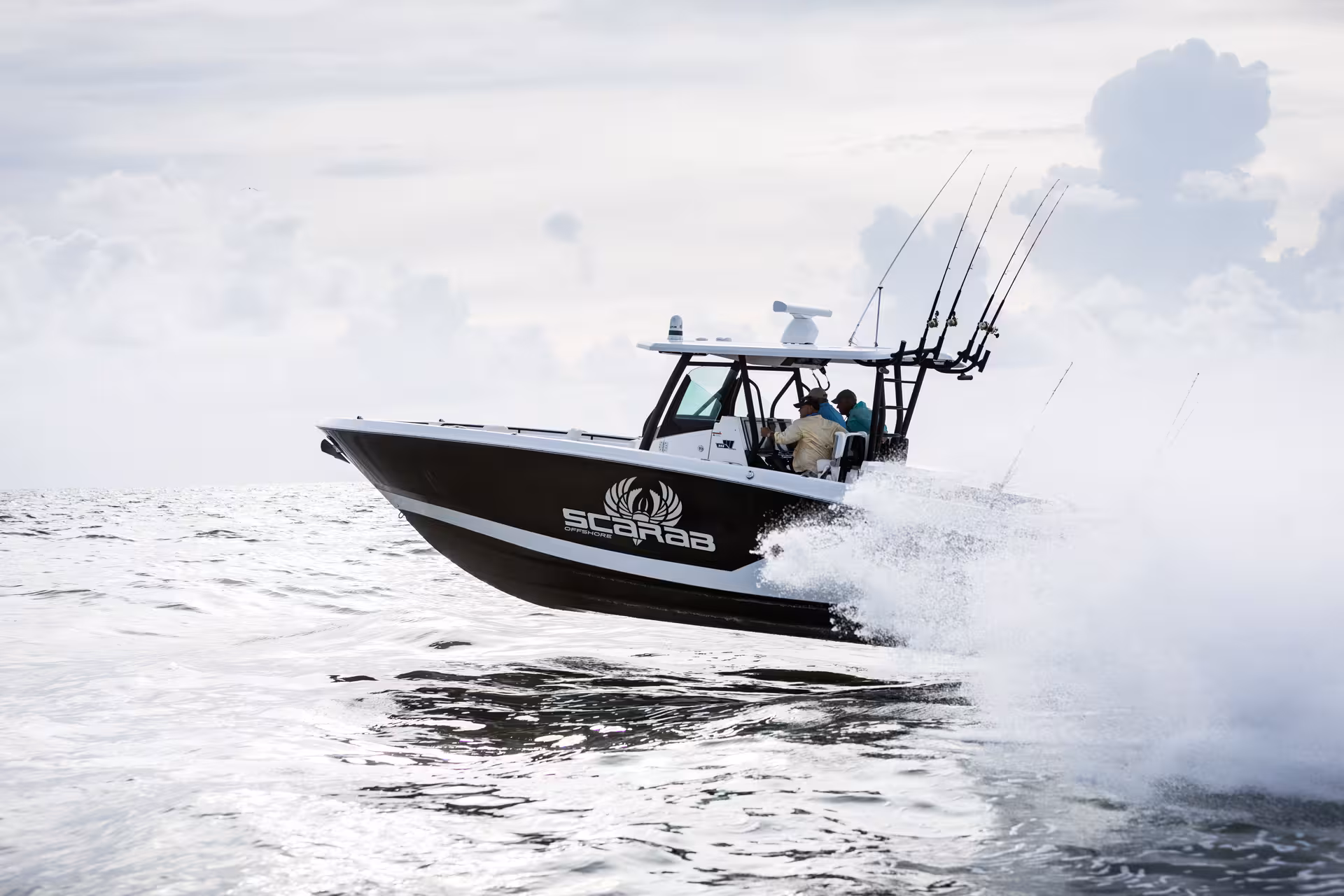 Vaartlander_Wellcraft352Fisherman-9 Wellcraft 352 Fisherman console boot in actie met sportieve prestaties op open water