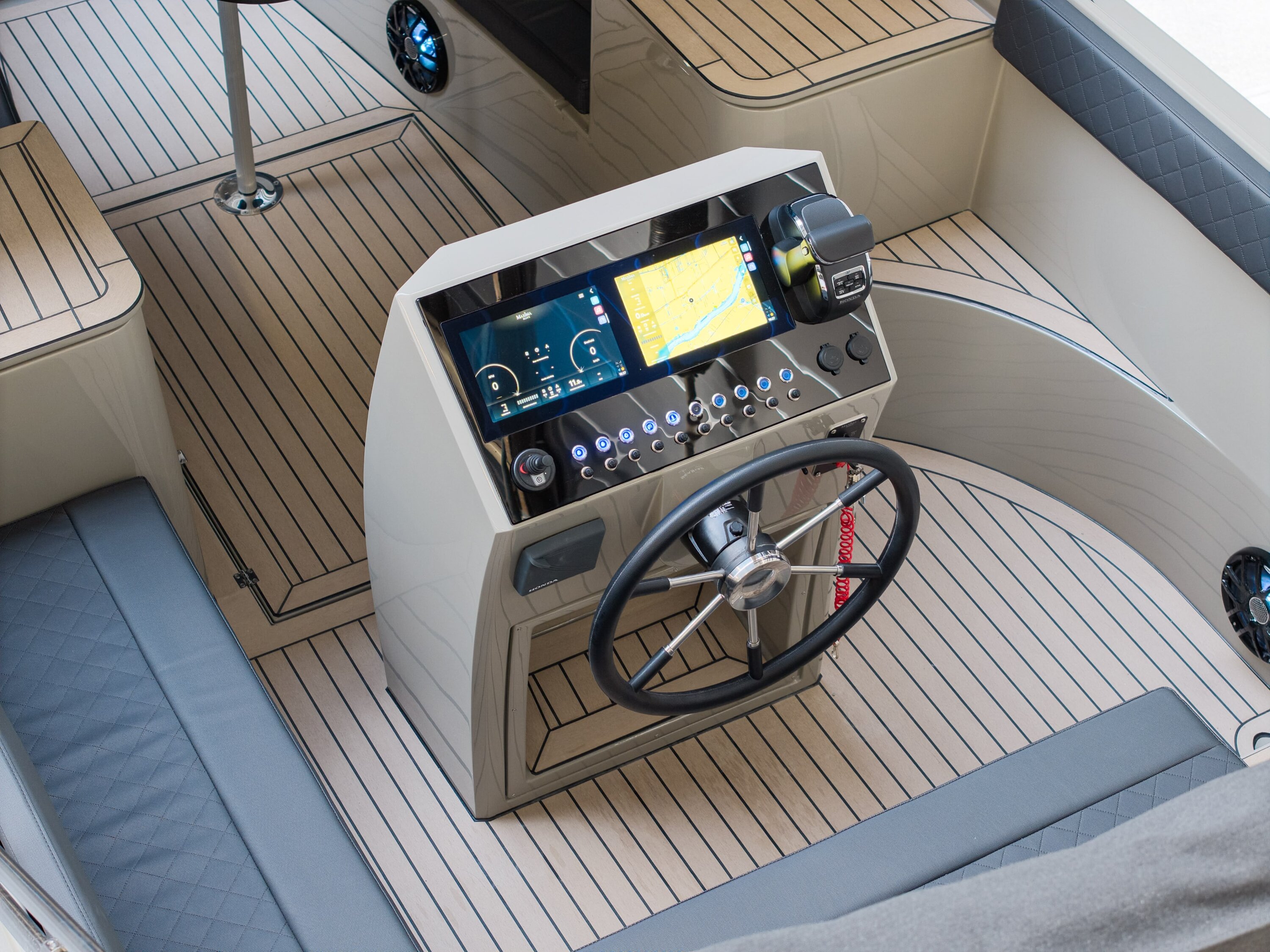 Vaartlander Boats - Maxima 740 24 scaled